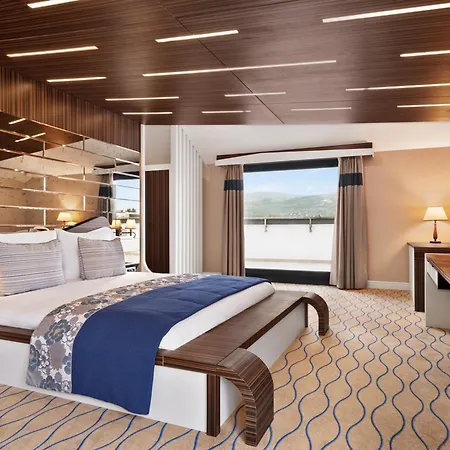 酒店 Ramada By Wyndham Sakarya 4*