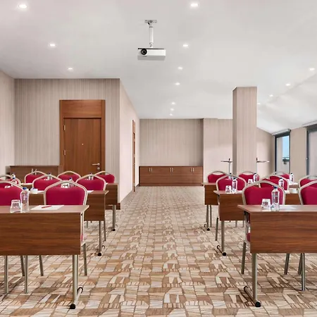 فندق Ramada By Wyndham Sakarya Hendek