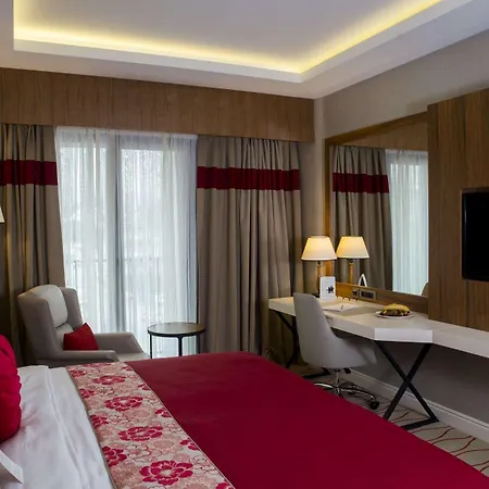 Hotel Ramada By Wyndham Sakarya Hendek