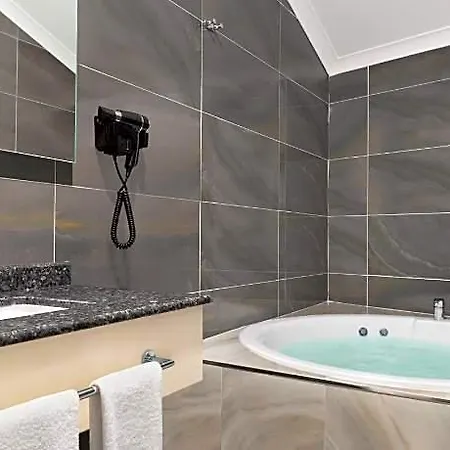 Ramada By Wyndham Sakarya 4*