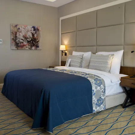 Ramada By Wyndham Sakarya فندق Hendek