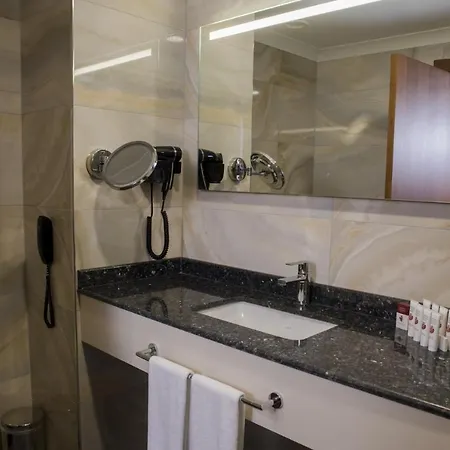 Ramada By Wyndham Sakarya 4*