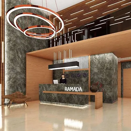 酒店 Ramada By Wyndham Sakarya 4*